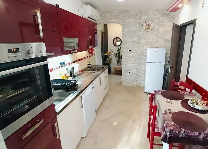 Beautiful Bay View Iu דירה בפורטורוז